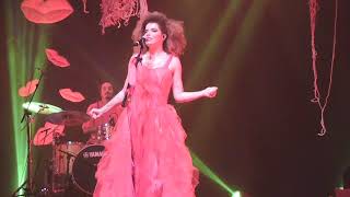 quotILEGAISquot  VANESSA DA MATA  Teatro VillageMall RJ  07092019 [upl. by Shamma128]