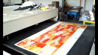 Tunkers Voerwaerts S 1100 Laminating machine Kaschier by Hippographic 01 [upl. by Cybil]