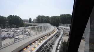 Road Movie  People Mover Venise [upl. by Lilias74]