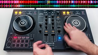 Pro DJ does Tech House amp Hip Hop Mix on DDJ400 [upl. by Nej]