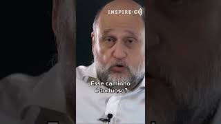 Os momentos difíceis fazem parte do cotidiano shorts clovisdebarros [upl. by Anilatac]