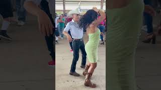 Cesi y el príncipe del valle youtubeshortsvideo baile 956valley dancemusic lapulga [upl. by Hort]