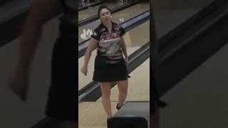 Stephanie Zavala Throwing Messengers During PWBA Championship week [upl. by Codding]