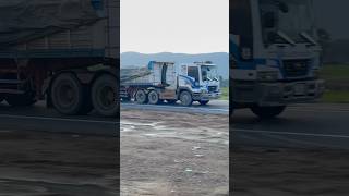 DAEWOO Trucks Trailer driver on the road heavytruck excavator heavyvehicle jcbvideo dumptruck [upl. by Kerby]