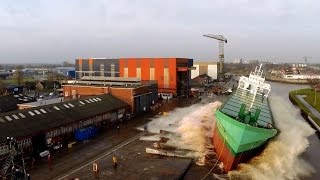 Tewaterlating van de ARKLOW VIEW bn 722 Bodewes Shipyard [upl. by Salisbarry]