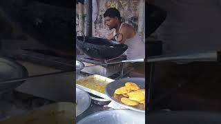 Best street food agra ki bedai  dau ki famous bedai  Gyanuzone Army [upl. by Christianson]