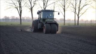 fendt xylon 524 special aan het gras zaaien [upl. by Kwan]