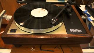 Linn LP12demo 3Valhalla PSU Akito arm amp Klyde cartridge [upl. by Latia]