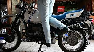 1988 BMW R100GS Cold kick start [upl. by Krute6]