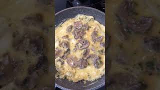 Omelette facile à faire aux champignons de Paris [upl. by Torrlow]