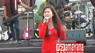 Laborty  Biarlah Waktu Live [upl. by Yelhak]