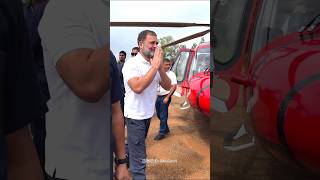 Rahul Gandhi helicopter द्वारा wayanad पहुंचे।viralshortvideo rahulgandhi priyankagandhi shorts [upl. by Araeic]