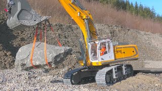 Liebherr R970 IN ACTION  The Most POWERFUL Hydraulic Machine [upl. by Saucy675]