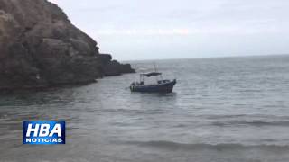 HBA NOTICIAS MIRA COMO UN BARCO SE HUNDE EN LAS PLAYAS DE MOLLENDO [upl. by Can]