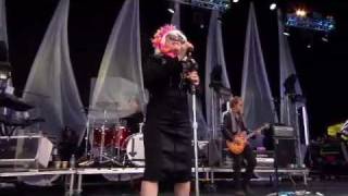 Blondie Live in London LoveBOX 2011 HD Full Screen PART 1 [upl. by Sices]