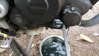 Yamaha FZ Engine Oil and Oil Filter Change DIY FZ FZv2 Fazer [upl. by Cinnamon]