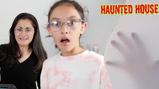 HAUNTED HOUSE SKIT on my SISTER FUNNY KIDS VIDEOElena and Clara [upl. by Corri236]