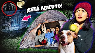 ⛺️ACAMPANDO fuera del CUARTO EMBRUJADO de mi CASA 👻🌒  CONNY MERLIN [upl. by Harlene]