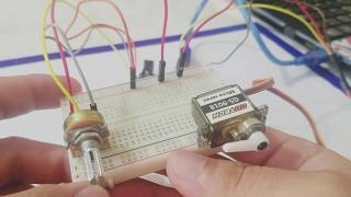 Cómo programar y controlar un servomotor con un potenciometro en Arduino [upl. by Aliuqehs935]