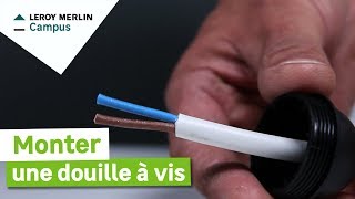 Comment monter une douille à vis  Leroy Merlin [upl. by Rahsab]