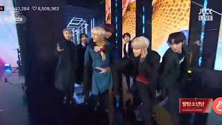 BTS entrance  33rd GOLDEN DISC AWARDS 2019  Day 2 [upl. by Brunella]