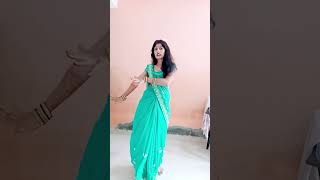 Sakhiya re sakhiya trending shots saree khooshboo dance khushbootiwariofficial [upl. by Armyn]