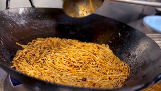 乾麺のうどんが尋常じゃなく美味しくなるまかない【ネギ焼きうどん】Fried udon with green onions [upl. by Allis]