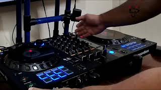 PIONEER FLX6 VS SERATO amp REKORDBOX [upl. by Anivel]