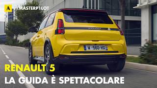 Nuova RENAULT 5 elettrica 2025  …ETECH sì ma PENNELLA le curve Da 25000 euro ENG Audio [upl. by Meesan]