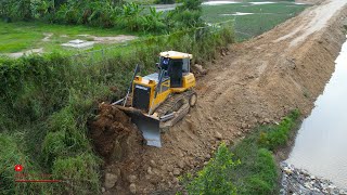 Wonderful Power Dozer Clear Cutting Land Grass For Making Road Construction amp Stronger Shantui [upl. by Mixam32]