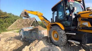 Loading Work On Tripper Is Being Done By Selecting Stones New Backhoe Working Video [upl. by Aisatan319]