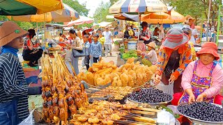 Amazing Cambodian Best Street Food  Tasty Food Compilation  Noodles Seafoods Desserts amp More [upl. by Leicam284]