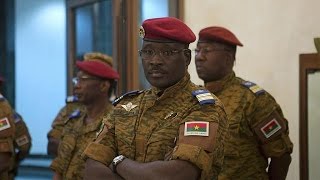 Burkina Faso  lexPremier ministre Isaac Zida rayé de larmée pour désertion [upl. by Elwin]