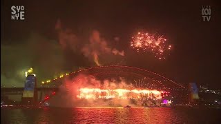 Sydney NYE 2022 9pm Calling Country Fireworks Original Soundtrack [upl. by Elleynad906]