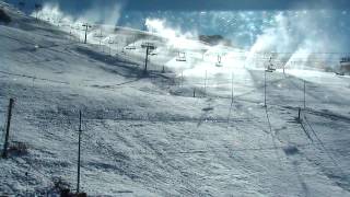 Enneigeurs York aux Menuires images webcam du 07112012 [upl. by Safier420]