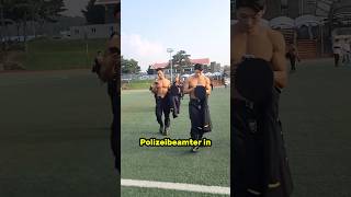 Die Stärkste Polizei der Welt polizei korea bodybuilding stark [upl. by Balling663]