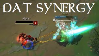 Kalista Thresh Synergy [upl. by Letnahc]