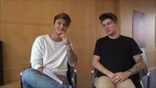 Vietato smettere di sognare intervista a Benji amp Fede [upl. by Azmah80]