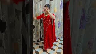 Mishri Se Meethi Bata Tharishots viral dance Renumishty Uttrakhandi [upl. by Seyer]