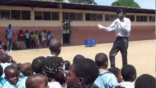 Antonio Marcos sings the messages of World Water Day [upl. by Sudhir653]