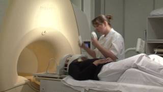 MRI  onderzoek van het hoofd [upl. by Katharine]