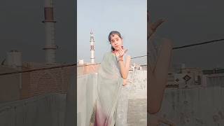 Tu cheez badi hai mast mast yashika new video acting [upl. by Inaja]