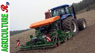 New Holland T 7050  Amazone ADP 3000 Special  Extreme seeding [upl. by Henke]