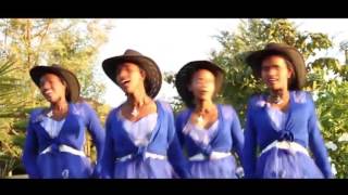 Dereje Bela and Etenesh Demeke Eshururu Official Music Video New Ethiopian Music 2015 0nvE6tNz [upl. by Ellehcim]