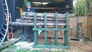 SUPER LOG HOLDER cut your firewood with ease [upl. by Modestine]