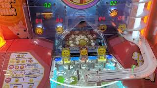 Playing The Emoji Coin Pusher In The Arcades [upl. by Billat]