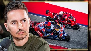 Estilos de Conducción de Pilotos MotoGP en Precarias Condiciones de Carrera Opinión de Pilotos [upl. by Farwell]