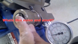 Graco 390 smell with funny noise [upl. by Nauqahs156]