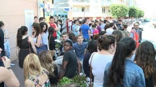 Brétigny rassemblement de lycéens en hommage à une des victimes [upl. by Poul]