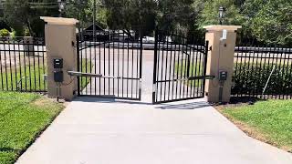 JAG400 Motorline Professional Swing Gate Opener [upl. by Melloney]